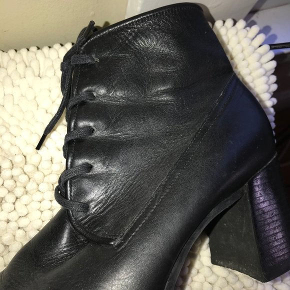 Diba leather lace up heeled booties 6.5 - Picture 12 of 14